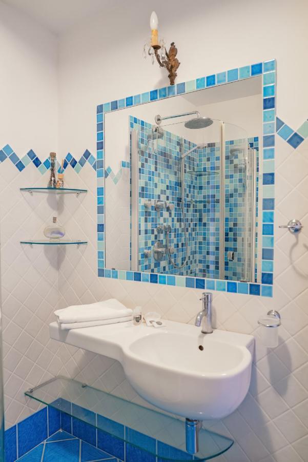 Casa Teodora - Positano Appartement Buitenkant foto